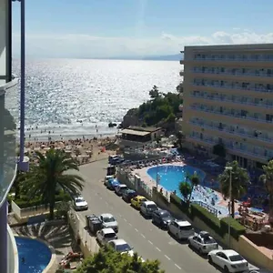 https://salou-primera-linea.catalonia-hotels.com